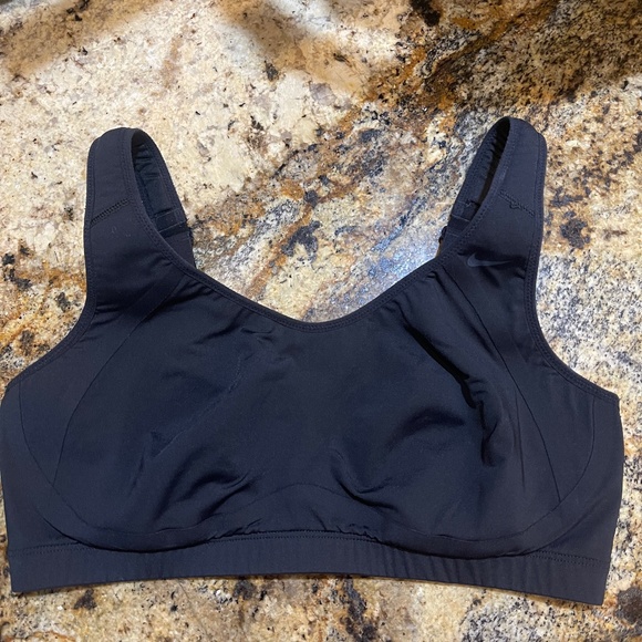 Nike Black WIREFREE Racerback Sports Bra 38C Mesh Breathable DRI-FIT Excellent - Picture 1 of 7